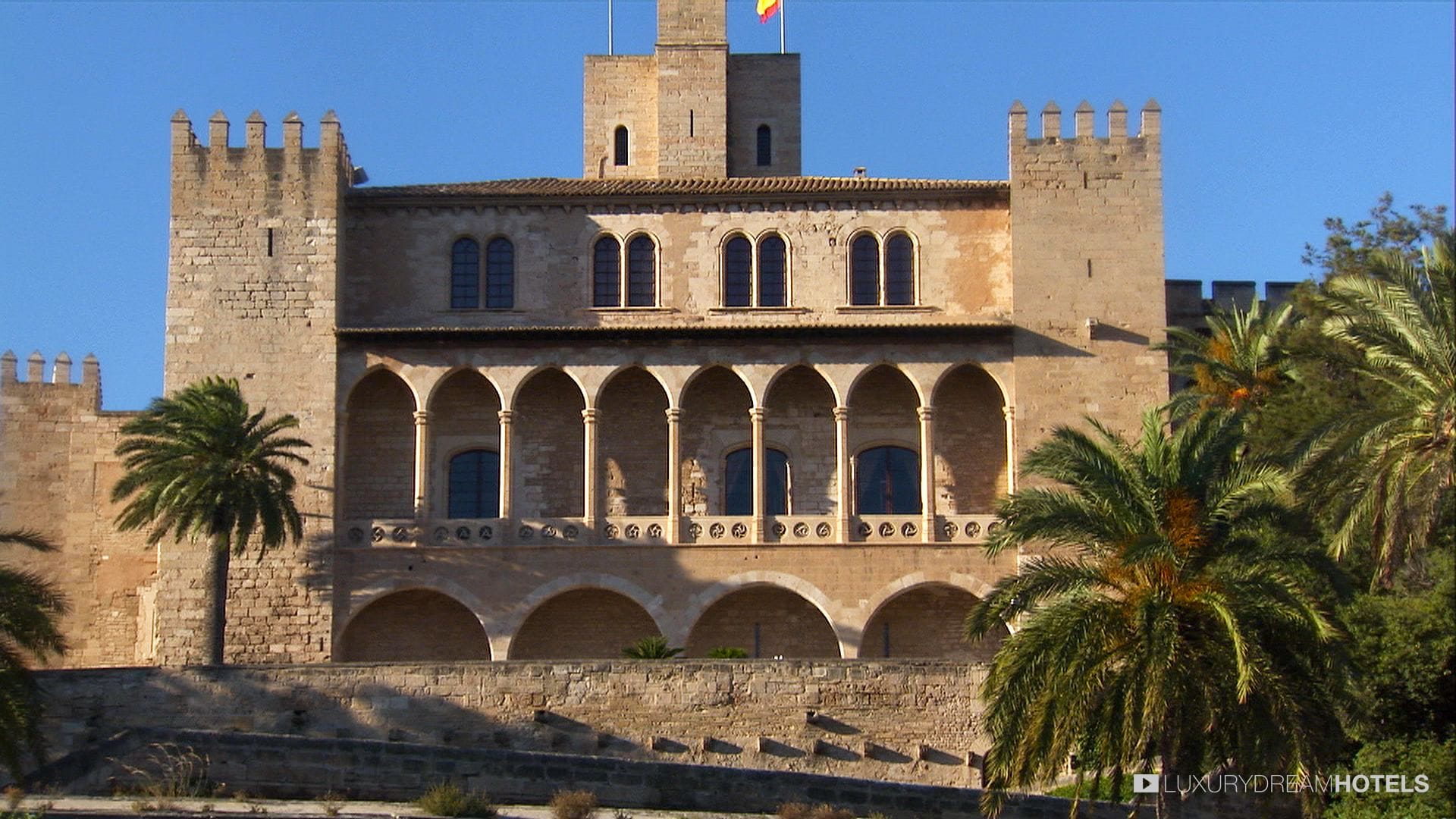 Hoy aprendemos lugares de Palma como La Almudaina